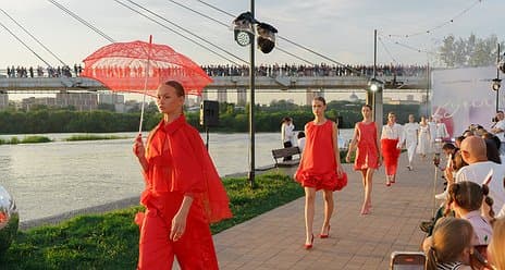 На показах Недели моды представили более 500 уникальных образов