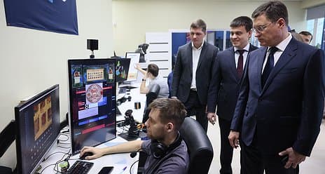 Александр Новак побывал в креативном кластере «Квадрат»